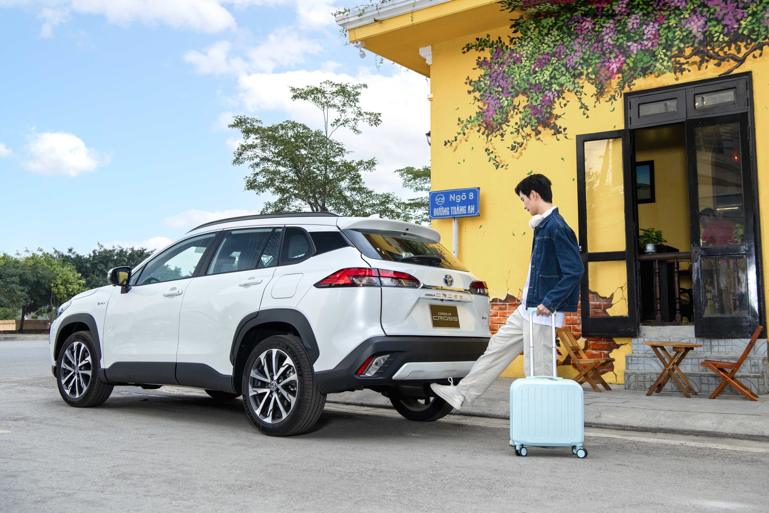 corolla cross hev lifestyle 30 min scaled