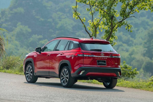 corolla cross v 2024 8