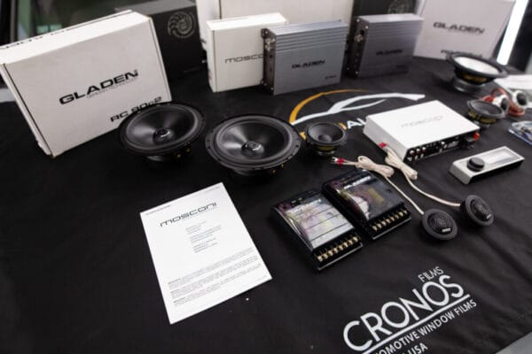 do am thanh xe Toyota Innova 2