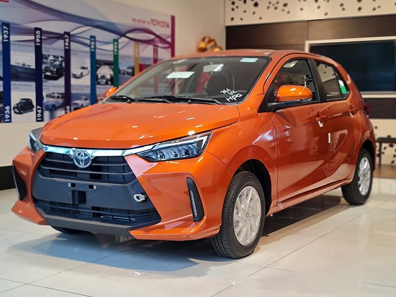 toyota wigo 2023 mau cam